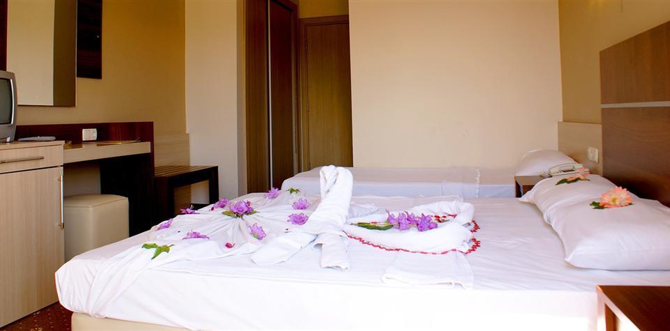 Magic Sun Hotel Белдиби Екстериор снимка