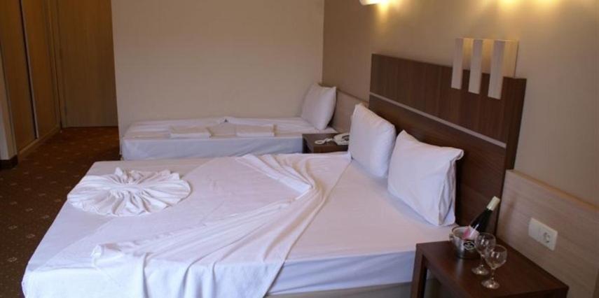Magic Sun Hotel Белдиби Екстериор снимка